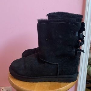 Women Bow Tie Uggs
